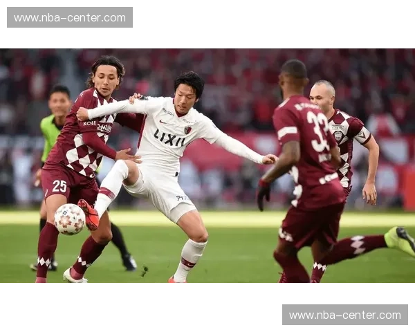 九州之魂的咆哮：福冈黄蜂vs顶级豪门的博弈，不只是足球